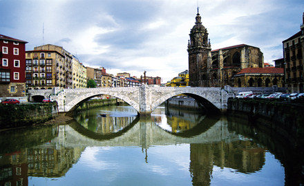 BILBAO RIA OFERTA DESCUENTOS CRUCEROS TURISMO BILBAO VIAJES NORTE ESPAÑA